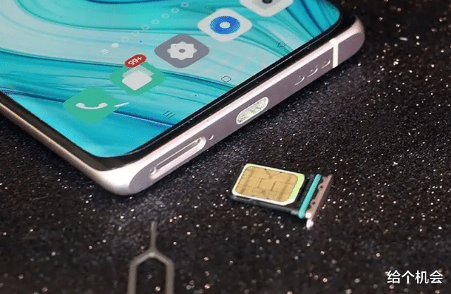 红米手机|为何手机厂商费尽心思要把手机做轻薄？原来还有这层原因