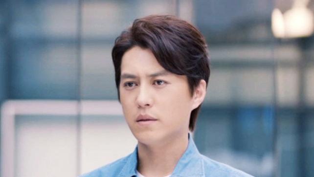 靳东|靳东，都已经过去5年了，还没有忘记金星和李银河的吐槽吗？