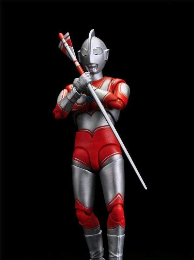 光之国|单体大招最强的5个奥特曼：奥父位榜首，佐菲排第二，杰克垫底！