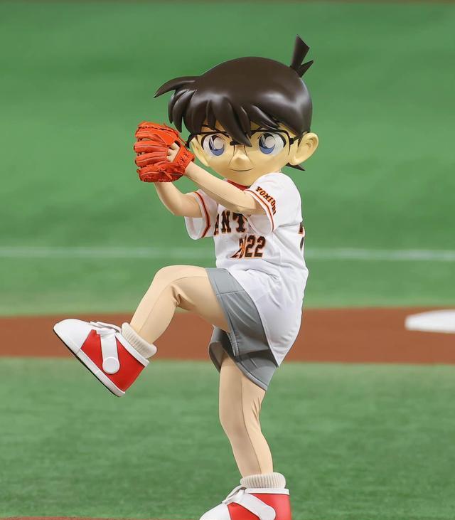 名侦探柯南|名侦探柯南:青山刚昌最新签绘公开,柯南现身职业棒球联赛开幕式