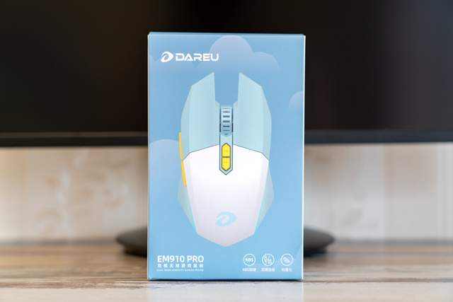 达尔优|手感舒适定位精准,达尔优EM910 pro双模无线游戏鼠标体验
