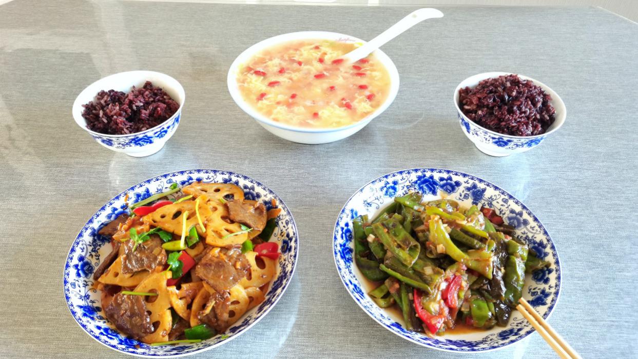 辣椒|丈夫给老婆做的5天晚餐，老婆很感动，给丈夫点赞