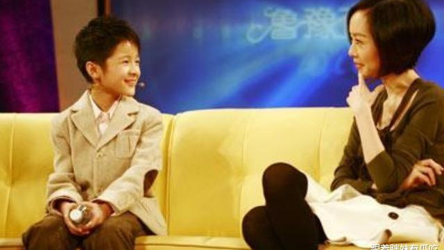 鲁豫|1999年，鲁豫挺着大肚，接洋丈夫电话：我遇到初恋了，咱们离婚吧