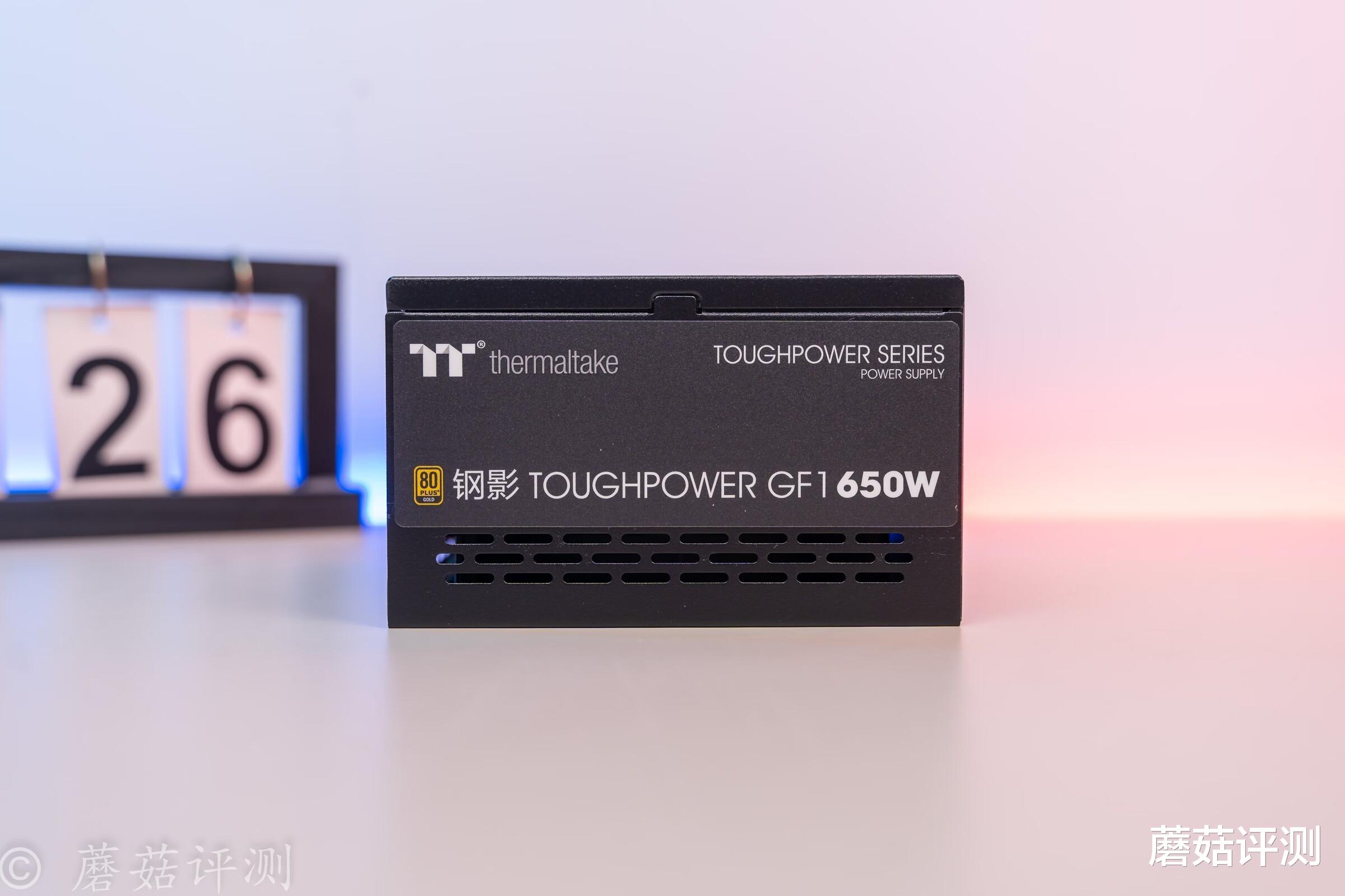 机箱|造型酷炫，吃鸡能跑300帧、主流游戏配置主机如何搭建？