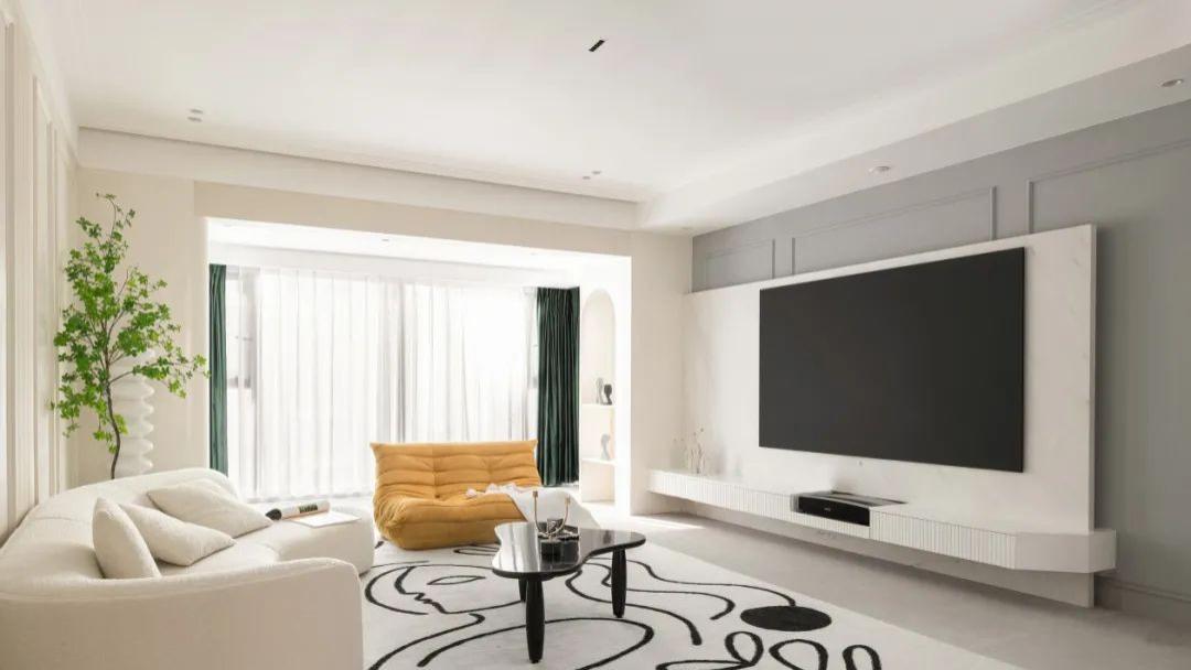 260m2老房逆袭：破旧宅变奶油系小三居，看她家如何拿捏氛围感！