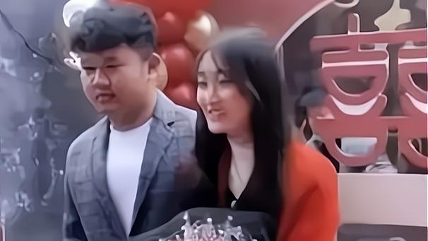 陈亚男|陈爸透露陈亚男正在闭门思过，并未打算放弃带货，对朱家只有感激