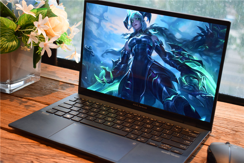 锐龙|华硕好屏+锐龙7 6800U,既有生产力又有爱奇艺 华硕灵耀X 13锐龙版评测