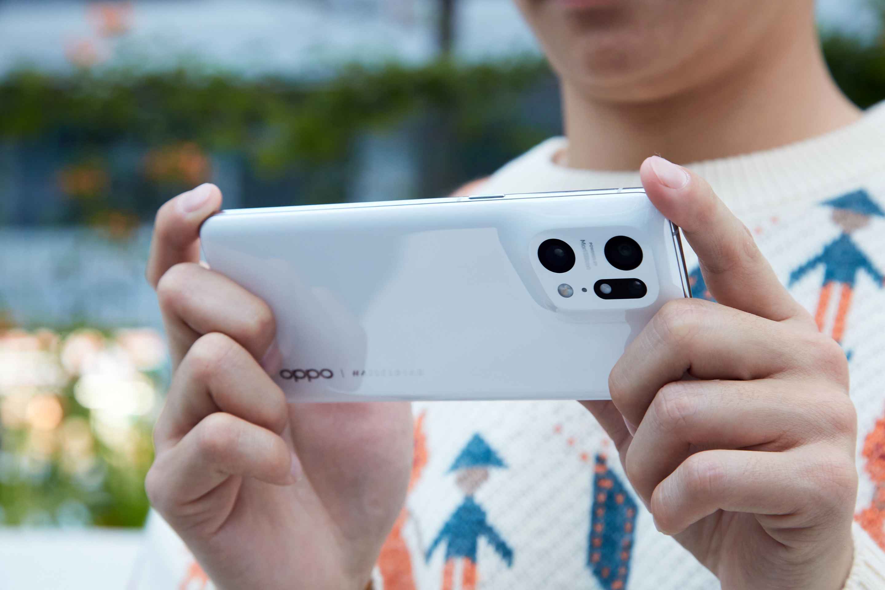 OPPO|同为国产手机巨头,论产品和服务,OPPO和华为谁的品牌质量更好?