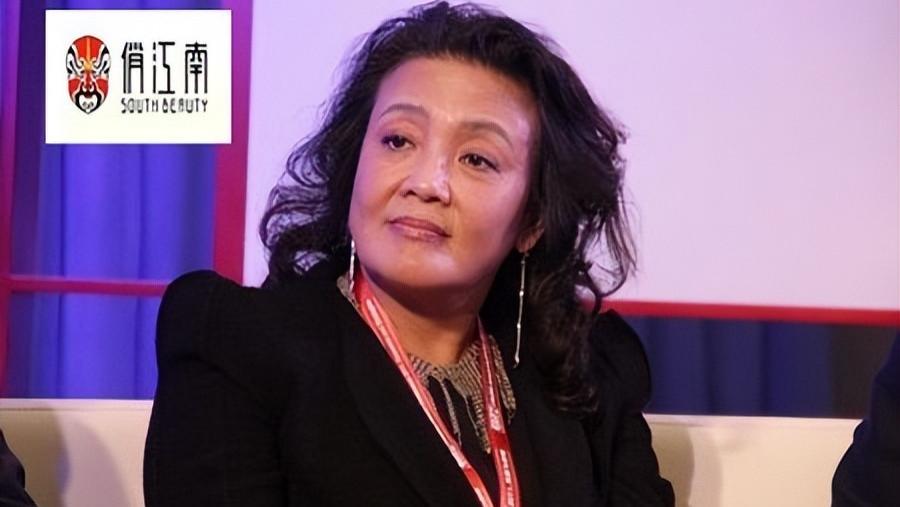 汪小菲|汪小菲：俏江南易主不是资本对赌是遇到坏人，直播10小时疲惫眼红