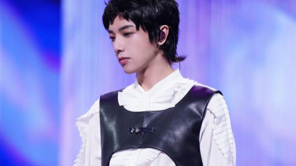 华晨宇|华晨宇首次表明《癌》创作灵感，被指百万营销，网友：主持都没有