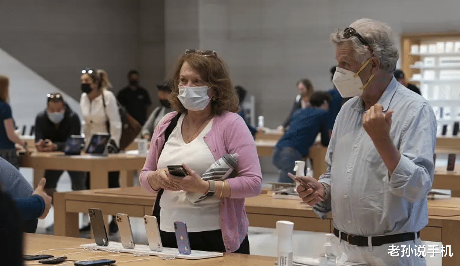 苹果|苹果总部复工,每周只在办公室上班一天,员工还是不愿意?