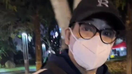 李国麟|TVB戏骨李国麟福州做核酸，工作人员激动怼脸拍，网友：没礼貌
