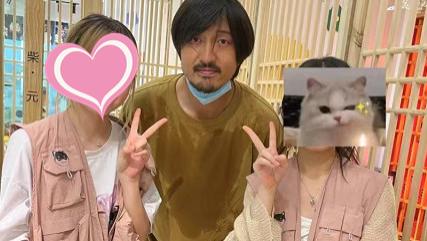 王传君|王传君官宣恋情后探班齐溪，节目中承认有孩子，一家三口超幸福