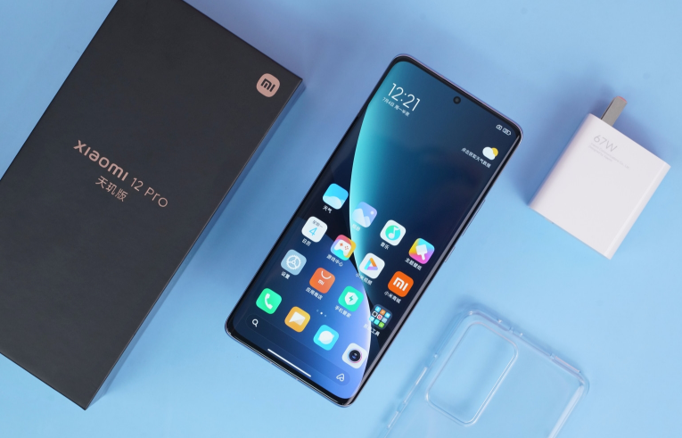 小米科技|小米12Pro天玑版降临，携手天玑9000+逆袭，3999到手
