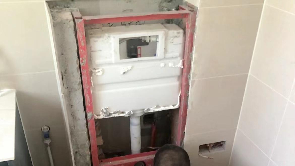 10个“噱头大于实用性”的卫浴设计，看着高级，实则一言难尽