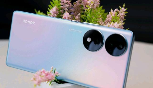 网络安全|荣耀首发IMX800三主摄，骁龙778GPlus+120Hz高刷，真的不一般