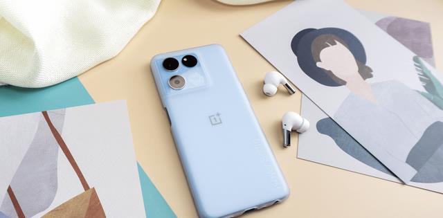 一加科技|一加真香千元机，天玑8100+LCD屏+67W快充，还有64MP三摄