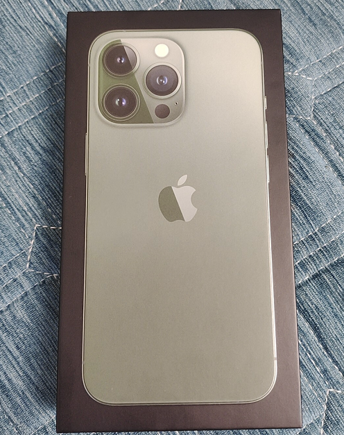 iphone13 pro|网友某平台超低价入手苍岭绿iPhone13Pro,全新未激活,安全下车!