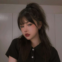 夏汐汐在徒步