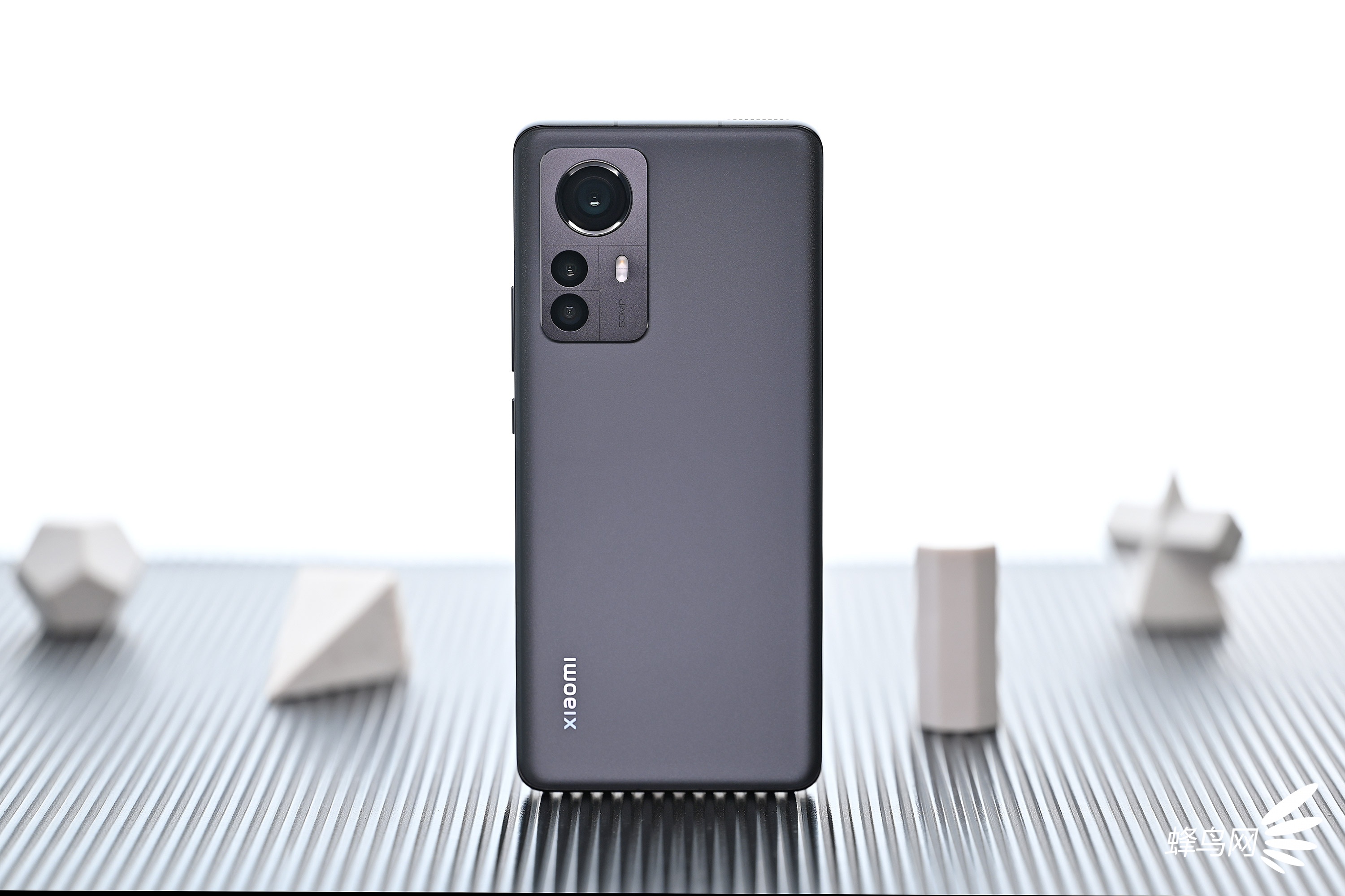 |国产机里也有高端，这四款手机堪称业内顶尖，比苹果还好用