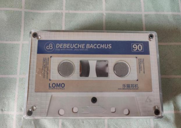 耳机|出乎意料的精致——分贝乐猫Lomo耳机