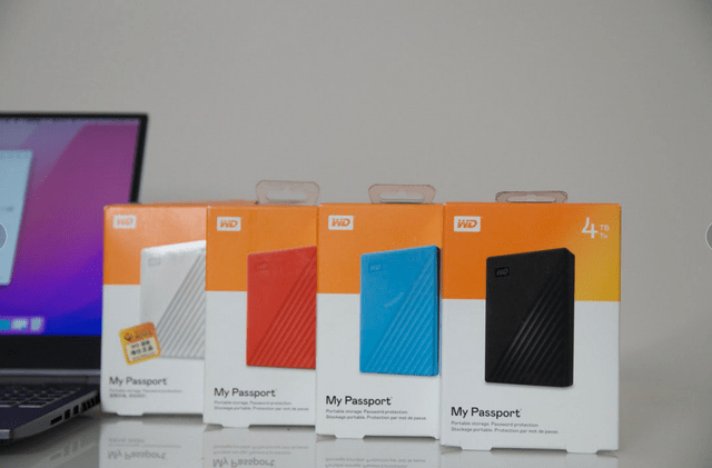 移动硬盘|硬盘产品谁更好，My Passport的随行版的推出，让人耳目一新