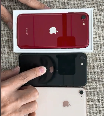 苹果|冷饭热炒,苹果se3内部竟然是这样,3499,你觉得值吗?