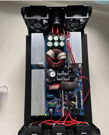 折叠屏|组装一台1200w1.1度电的220v户外移动电源