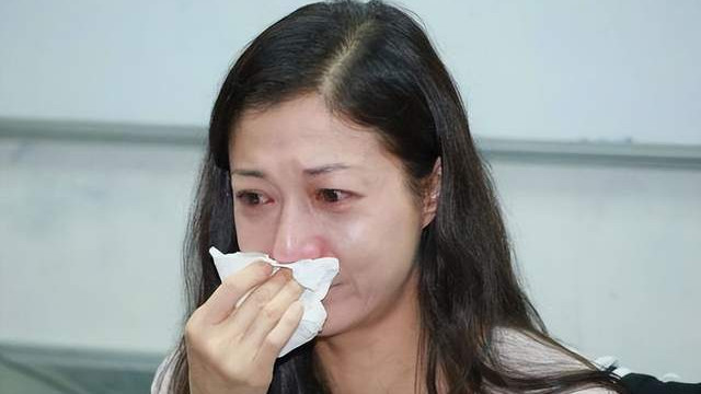 刘德华|孩子是无辜的！吴绮莉突然发文激动炮轰“某巨星”：不要再贬低我和孩子！