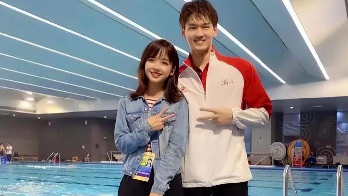 官宣|官宣5天就塌房，前学霸女友带着论文锤海王？