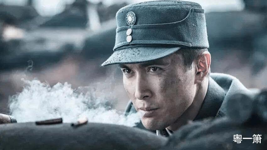 makiyo|饰演军人就别要油头粉面，让十位香港男星告诉你，什么才叫军人