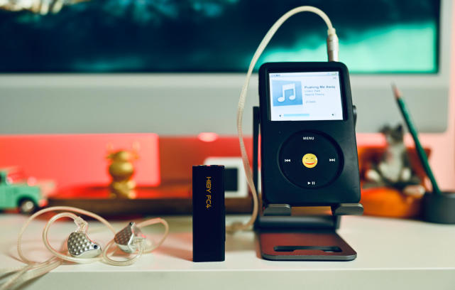 工业机器人|从iPod到小尾巴,有线耳机爱好者的小执念