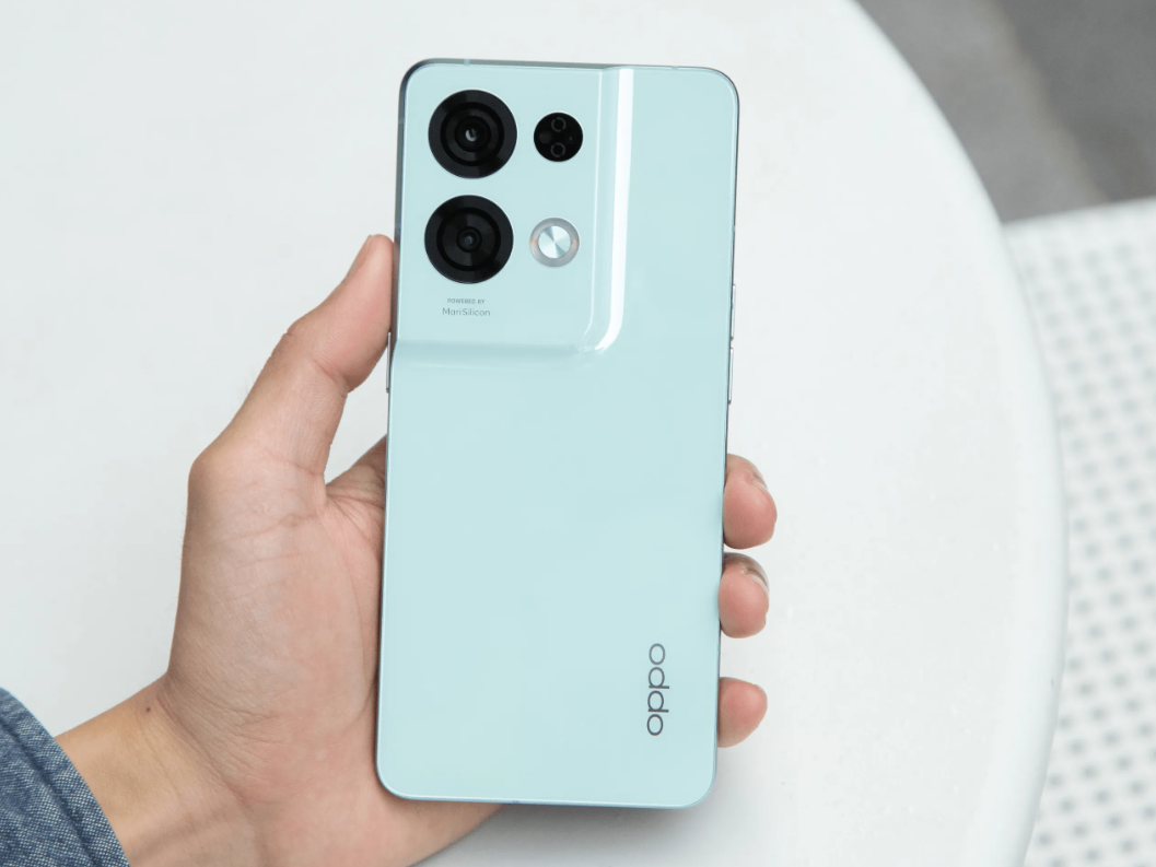 oppo reno|主打外观高颜值,天玑8100+独立NPU+80W快充,双芯旗舰更亲民
