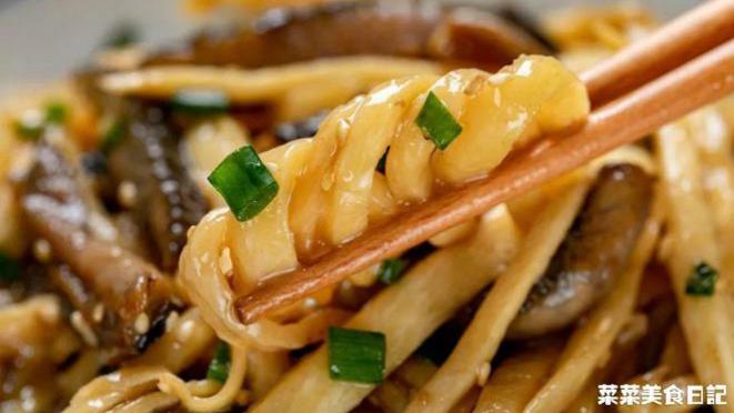 |入夏后最期待的一口！生吃水灵！一炒鲜绝！