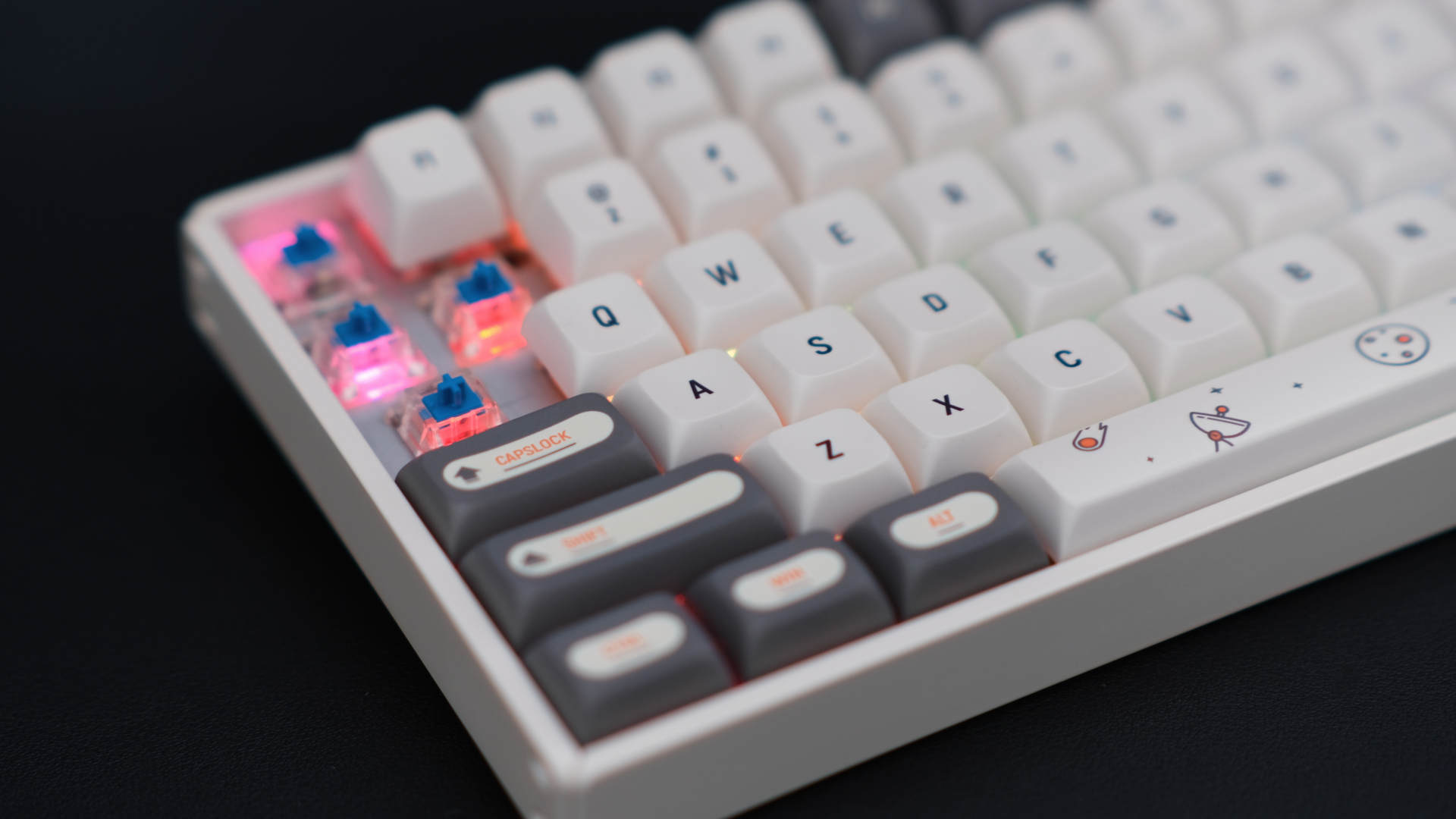 微软|颜控的满意之选,IQUNIX F97 漫游指南 机械键盘