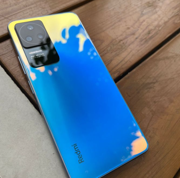 红米手机|红米K40S大战真我Q5 Pro，价格都是1799元起，谁才是千元机皇