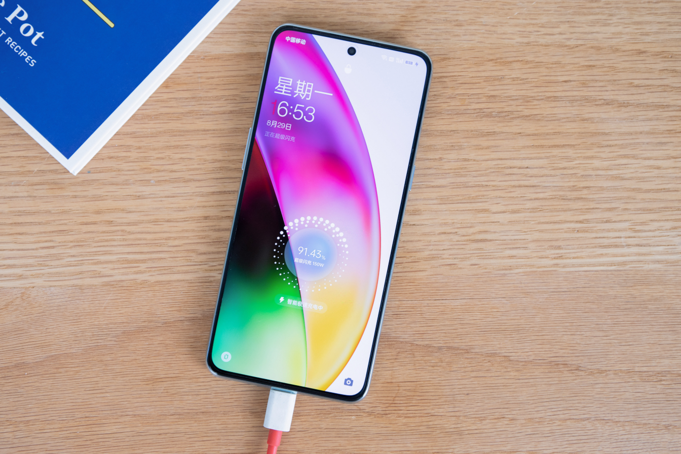 一加科技|首批骁龙8+旗舰产品力突出，更值开学季选择，何必苦等iPhone 14？