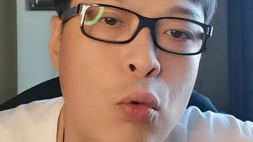 刘云天|刘云天开启直播，首谈郭德纲与曹云金，承认自己落魄但不卑微！