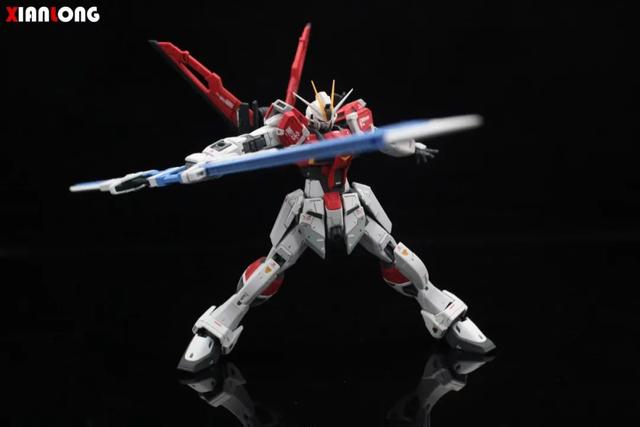 模型|「佳作」龙桑:靠素组也能在大型正规比赛中获奖?RG重剑脉冲