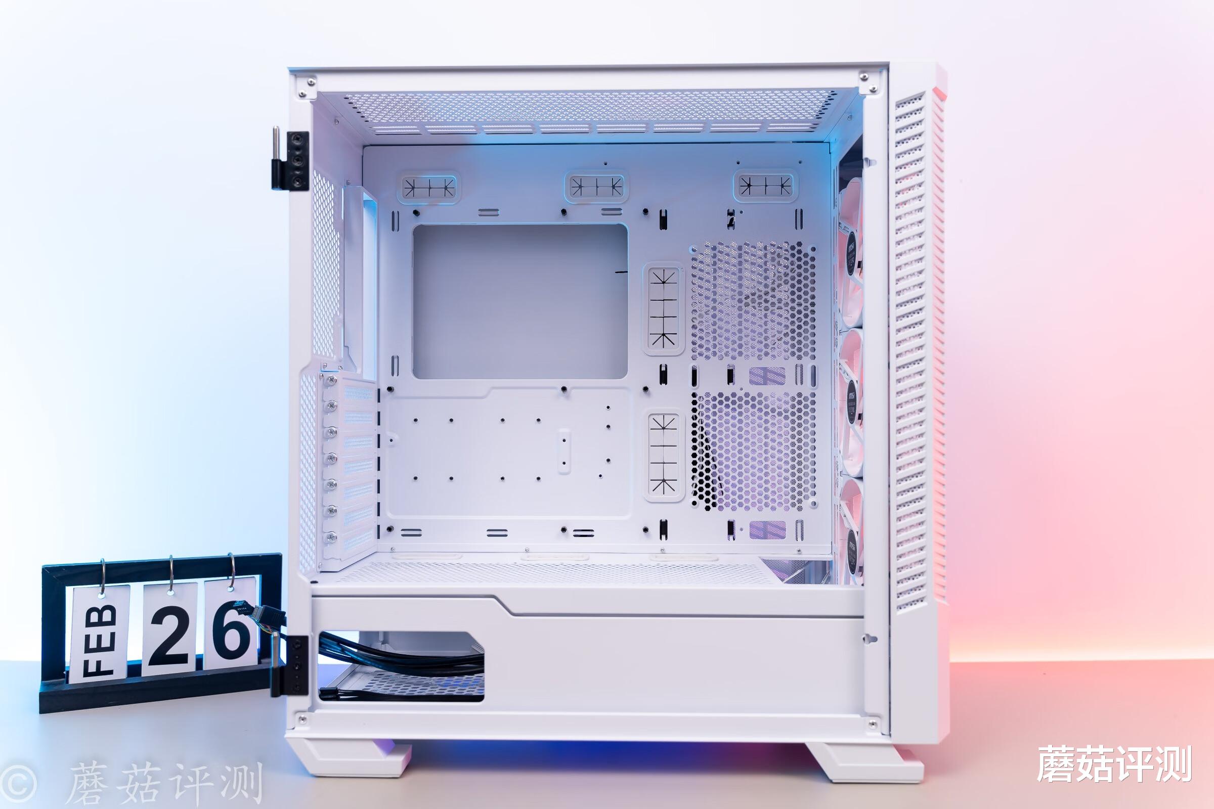 机箱|细节出色，体验优秀，颜值高、微星刀锋100R白色中塔机箱 评测