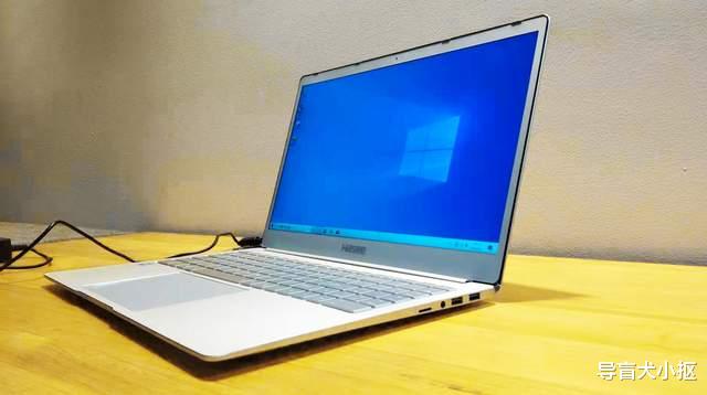 神舟|大屏轻薄本的标杆,神舟优雅x5体验,轻松应对办公和平面设计