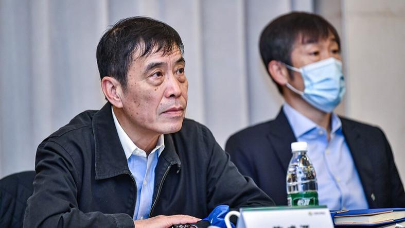 大连|拿出小算盘：广州队坐等2亿！国安5100欧 泰山1200欧 大连人3050欧