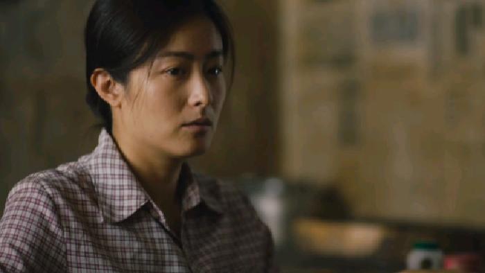 于虹|人世间：给赶超治病，还是供儿子读书，于虹的选择是明智的！