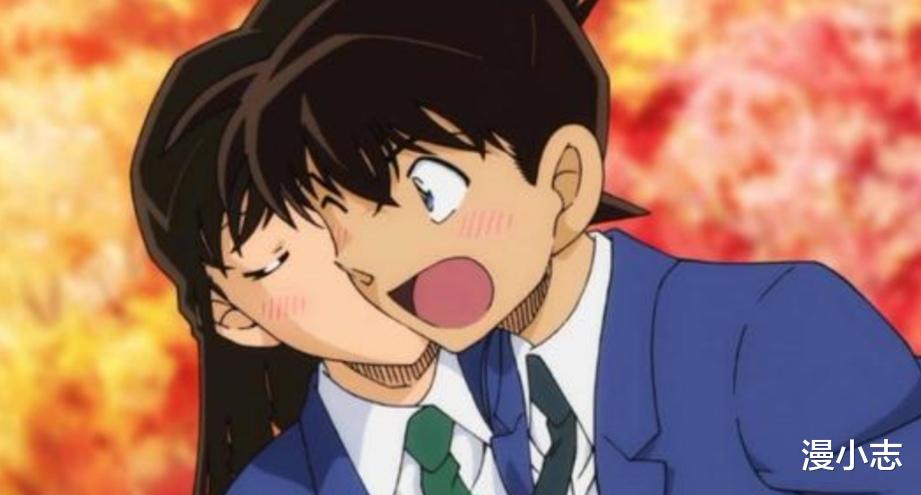 路飞|柯南官方祭出神操作，一张广告海报，大小柯南齐上阵