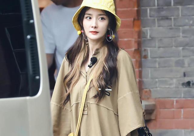 杨幂|4部甜宠偶像剧来袭，杨幂杨颖领衔，看清男主后，你更加期待哪部