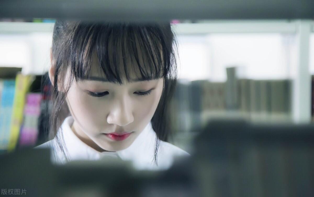 突然梦见小学暗恋的女孩,重温旧梦,探寻内心深处的情感密码 突然梦见小学暗恋的女孩,重温旧梦,探寻内心深处的情感密码