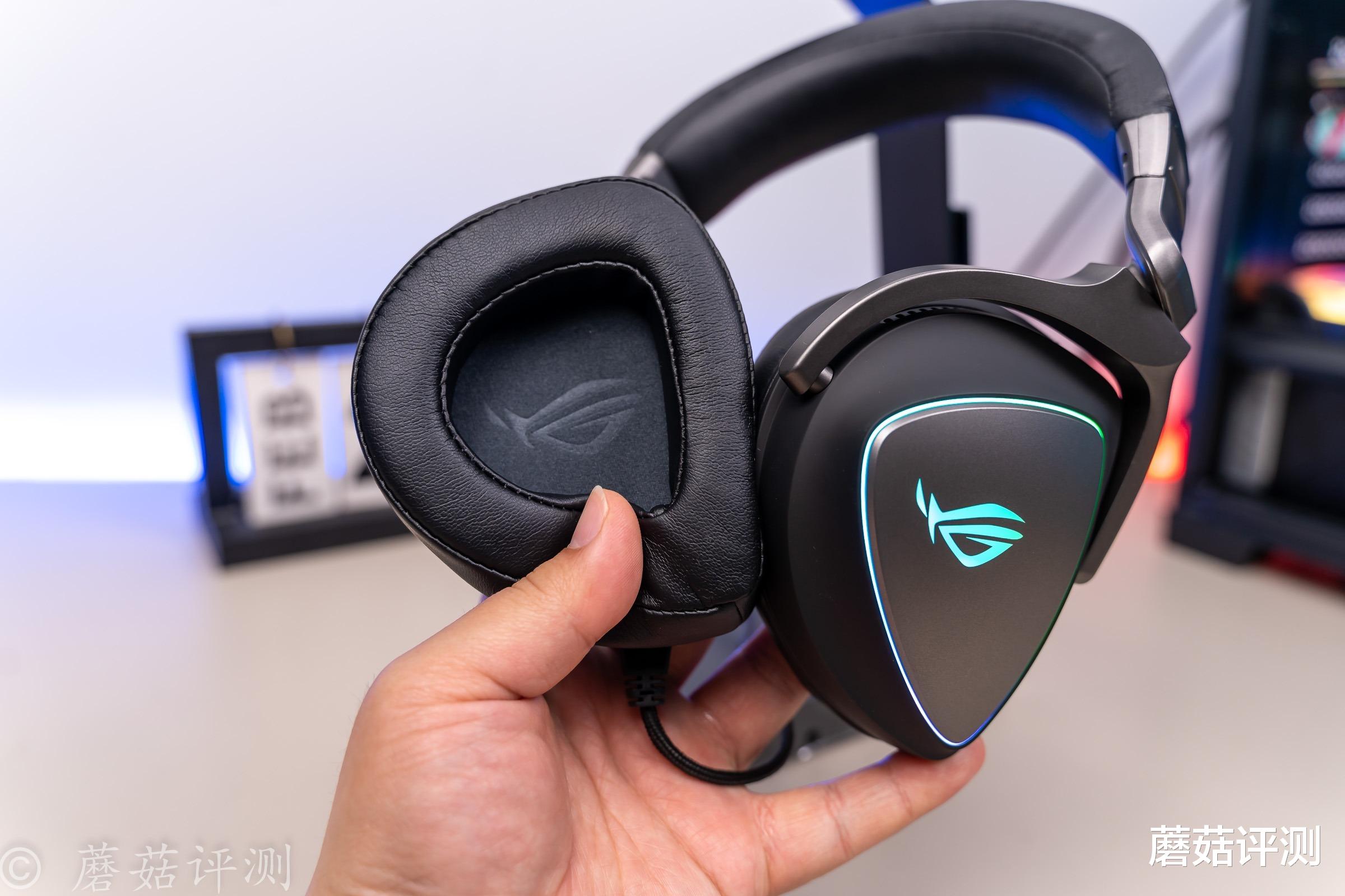 游戏耳机|颜值、质感、音质面面俱到、华硕ROG棱镜头戴式游戏耳机 体验评测