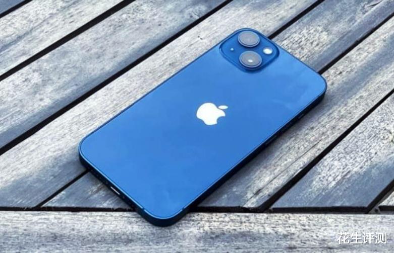 游戏本|iOS16负优化?iPhone13续航不降反升,流畅度不输iOS15