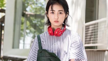 张子枫|焉栩嘉上热搜遭嘲讽，张子枫受牵连，网友：自作自受