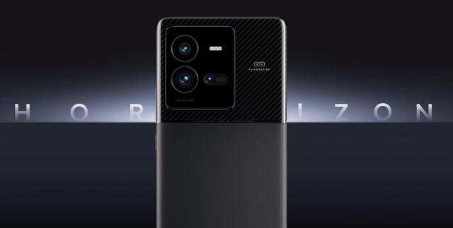 iqoo|iQOO10Pro问鼎手机充电榜榜首，200W快充，定义10分钟满电新标杆